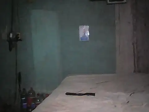 lopezerix1 online show from 12/04/25, 12:59