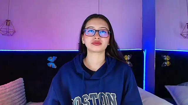 Snapshot of Anastasia_Whitee chatting on 04/03/26, 12:22 Anastasia Whitee online show from 04/03/26, 12:22