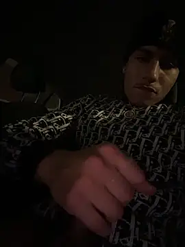 Snapshot of johnycash21 chatting on 01/07/26, 06:40 johnycash21 online show from 01/07/26, 06:40