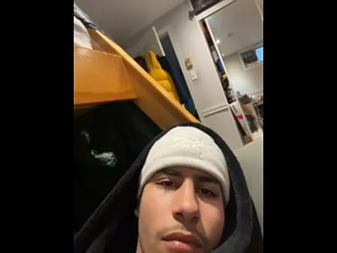 johnycash21 online show from 04/01/26, 11:44