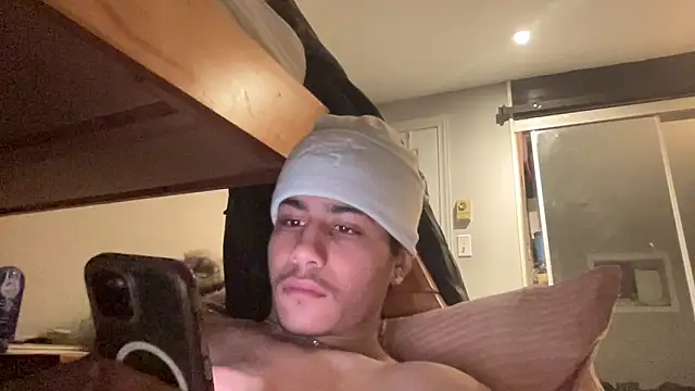 johnycash21 online show from 04/15/26, 07:14