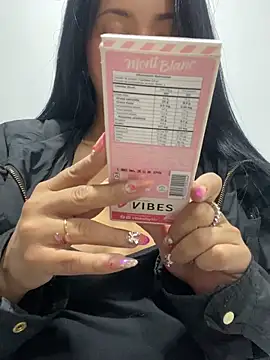 sweet kitty0110 online show from 04/05/26, 02:18