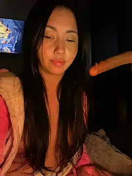 Snapshot of sweet_kitty0110 chatting on 01/25/25, 06:55 sweet kitty0110 online show from 01/25/25, 06:55