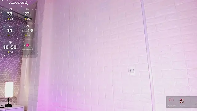 sweet kitty0110 online show from 04/17/26, 08:55