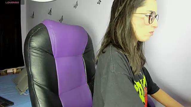 aiko mori online show from 04/09/26, 09:43