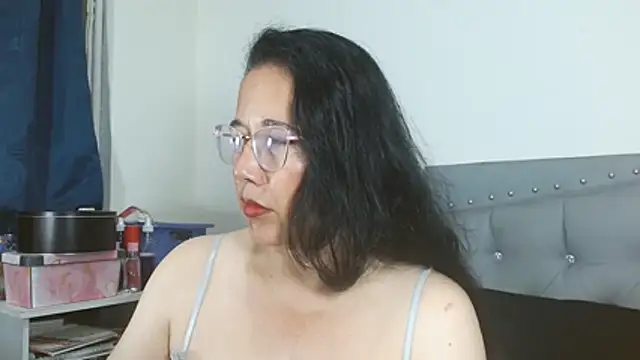 maturepriscila online show from 02/20/26, 12:51