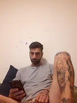 Italian69am online show from 11/04/25, 07:23