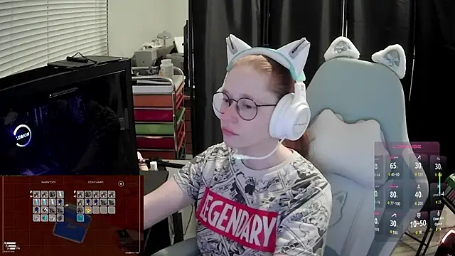 LilyFoxxx online show from 06/10/26, 05:19