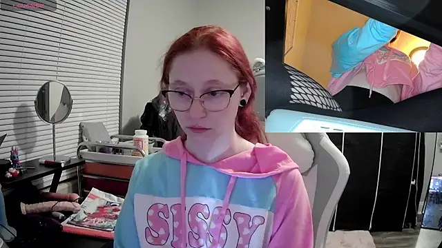 LilyFoxxx online show from 02/02/25, 04:48