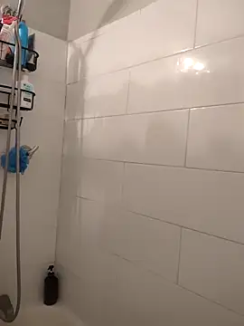 LilyFoxxx online show from 04/11/26, 05:15