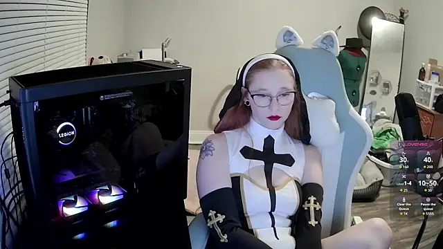 LilyFoxxx online show from 10/26/25, 03:07