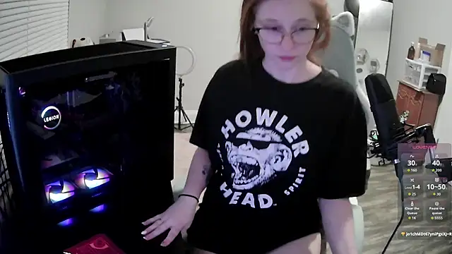 LilyFoxxx online show from 10/22/25, 03:17