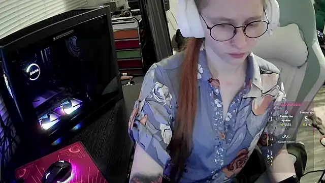 LilyFoxxx online show from 07/26/26, 05:14