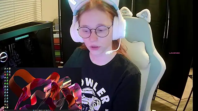 LilyFoxxx online show from 05/11/26, 05:20
