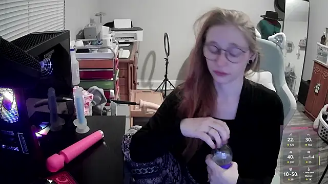 LilyFoxxx online show from 02/08/26, 06:11