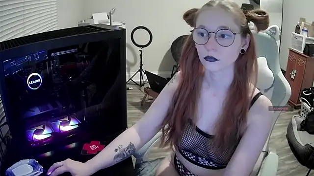 LilyFoxxx online show from 01/14/26, 06:06