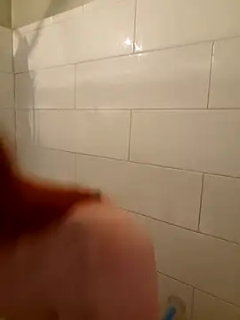 LilyFoxxx online show from 04/01/26, 05:42