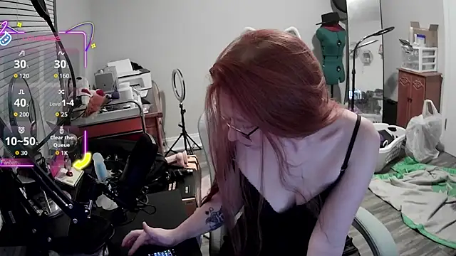 LilyFoxxx online show from 09/29/25, 03:46