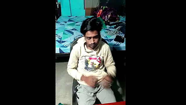 Snapshot of savage_lucifer8 chatting on 12/21/24, 05:18 savage lucifer8 online show from 12/21/24, 05:18