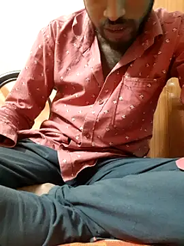 Snapshot of savage_lucifer8 chatting on 12/04/24, 11:46 savage lucifer8 online show from 12/04/24, 11:46