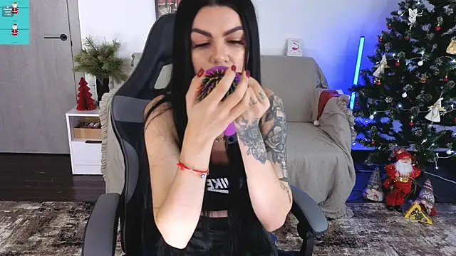 Tiffany lab online show from 01/07/26, 09:47