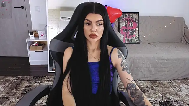 Tiffany lab online show from 02/15/26, 10:36