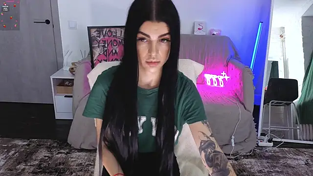 Tiffany lab online show from 11/15/25, 12:53