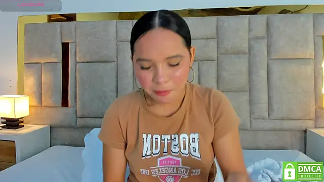 valtira nova online show from 04/08/26, 07:48