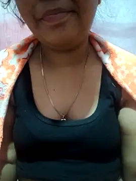 Super-Couple online show from 02/15/26, 09:47