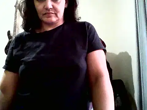 Snapshot of escritorasafada chatting on 02/20/25, 09:53 escritorasafada online show from 02/20/25, 09:53