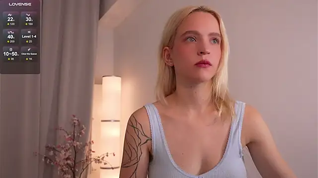 lolly pie online show from 11/18/25, 04:10