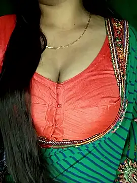 NOTY-LOVE-05 online show from 11/03/25, 09:02