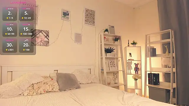 ZaraBluitt online show from 12/14/25, 08:09