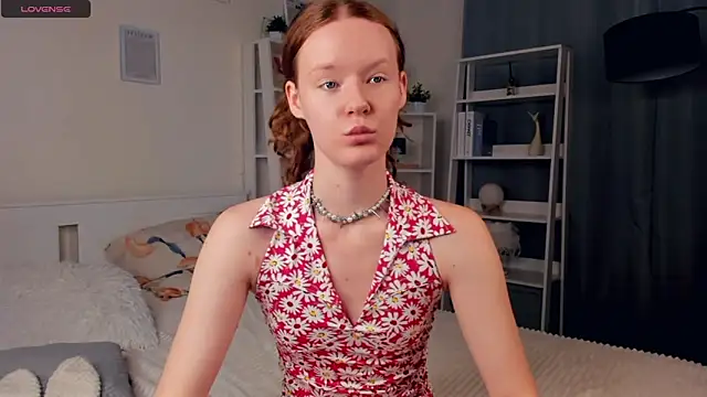 ZaraBluitt online show from 09/10/25, 07:18