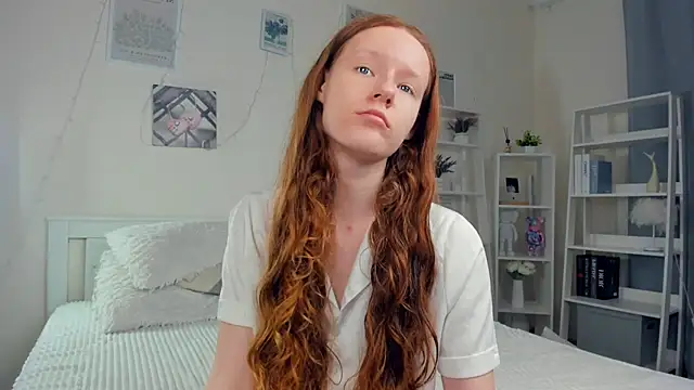 ZaraBluitt online show from 11/26/25, 07:41