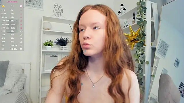 Snapshot of ZaraBluitt chatting on 06/08/26, 08:26 ZaraBluitt online show from 06/08/26, 08:26
