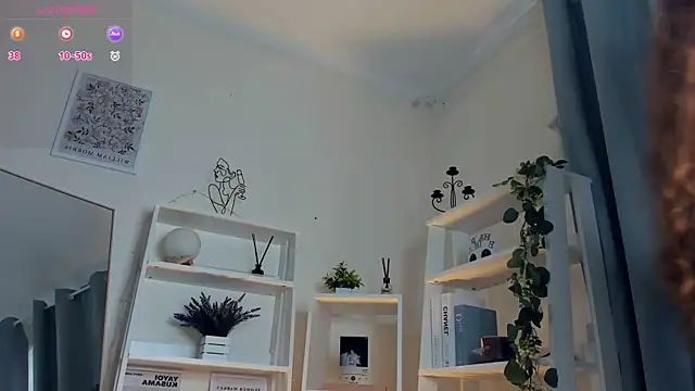 ZaraBluitt online show from 02/26/26, 09:31