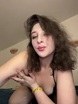 lolippp666 online show from 12/18/25, 08:56