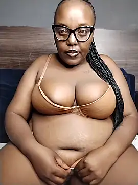 CHERRYYUMMY online show from 04/14/26, 06:35