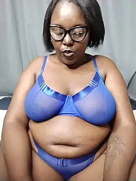 CHERRYYUMMY online show from 05/25/26, 09:19
