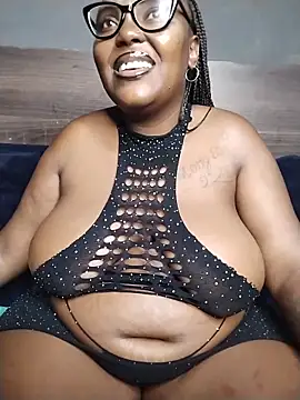 CHERRYYUMMY online show from 03/15/26, 09:05