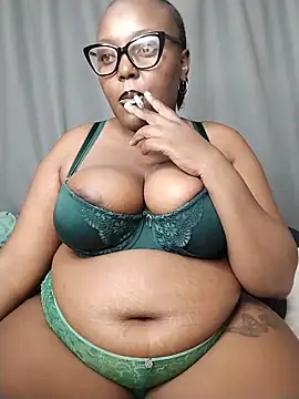CHERRYYUMMY online show from 06/09/26, 11:55