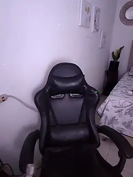 milf venus online show from 04/10/26, 07:43