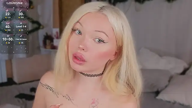 CarolineJonies online show from 12/19/24, 11:07