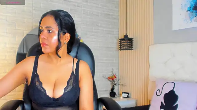 alahia  palmer online show from 12/19/24, 03:07