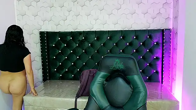 Sofi hot 4m online show from 03/26/26, 11:30