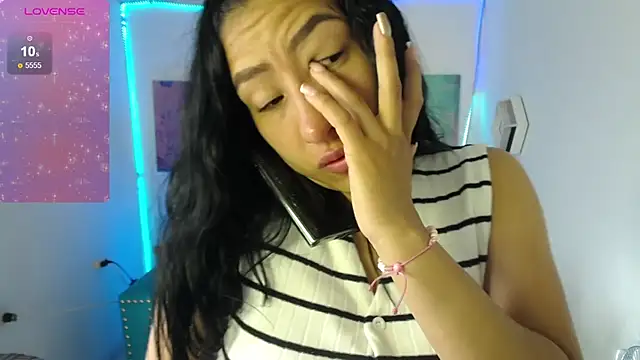 Sofi hot 4m online show from 02/09/26, 01:20