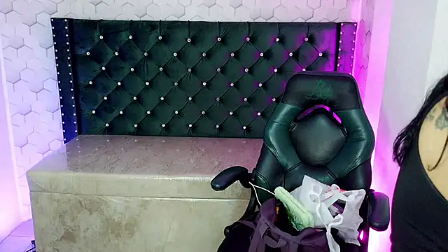 Sofi hot 4m online show from 03/22/26, 12:50