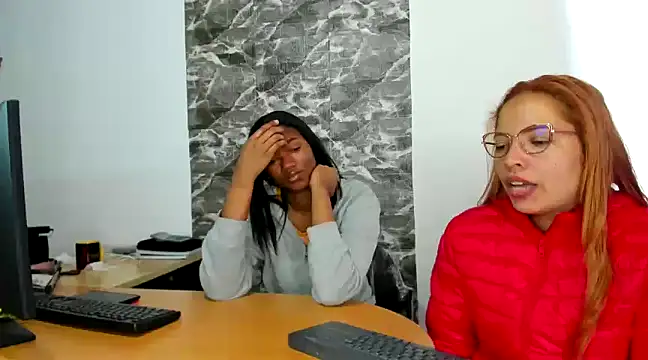 Snapshot of MISSANDRE4 chatting on 01/16/25, 05:23 MISSANDRE4 online show from 01/16/25, 05:23