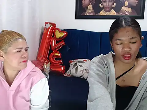 Snapshot of MISSANDRE4 chatting on 02/27/25, 10:22 MISSANDRE4 online show from 02/27/25, 10:22